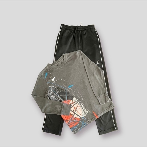 BOYS, BLACK ATHLETIC PANTS & SHIRT, SIZE 8/10. - Picture 1 of 7